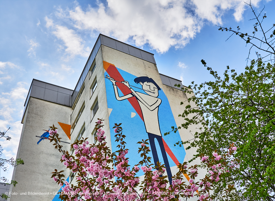 05.05.2023 - Graffiti am Karl-Marx-Ring 75 in Neuperlach